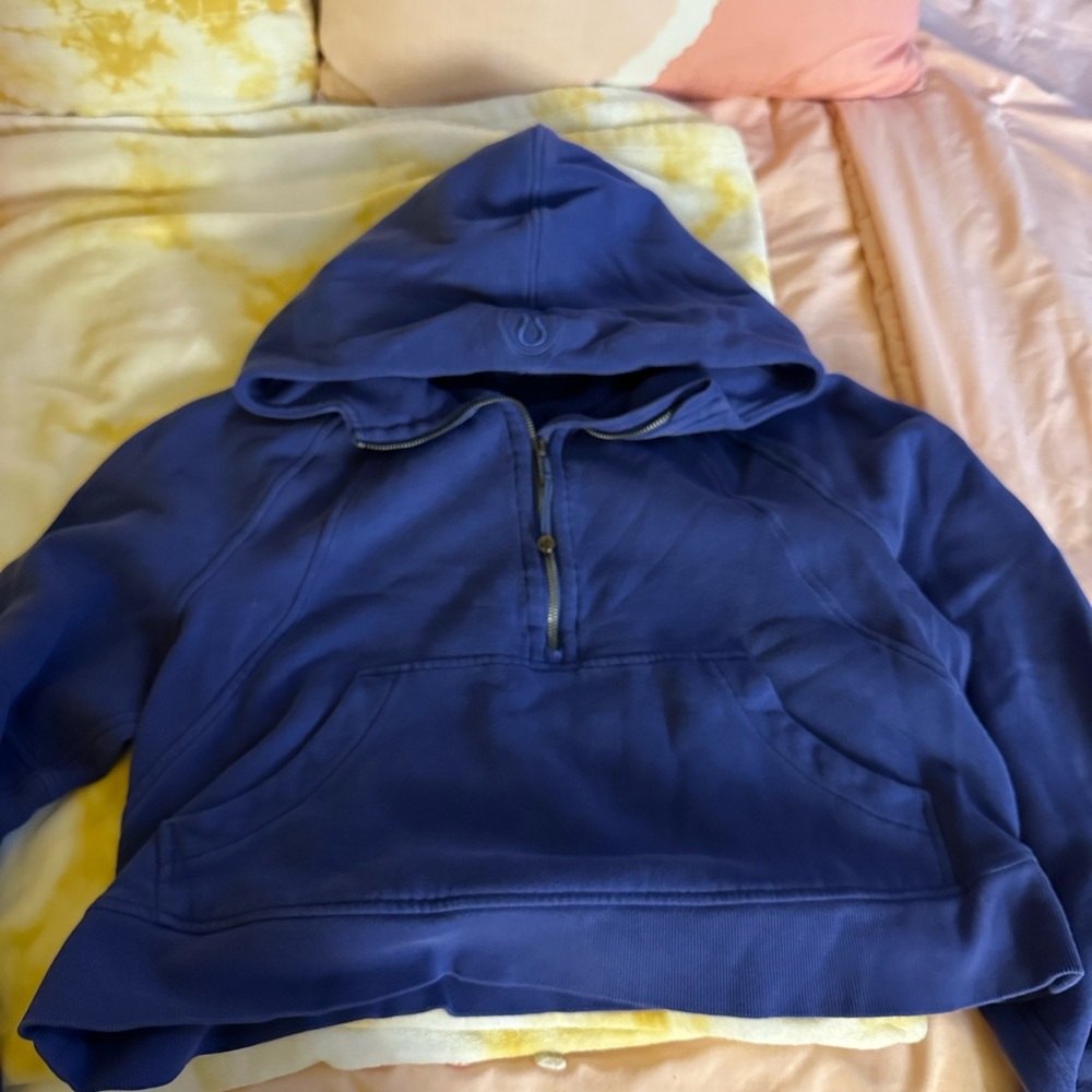 Lululemon scuba hoodie size m/l